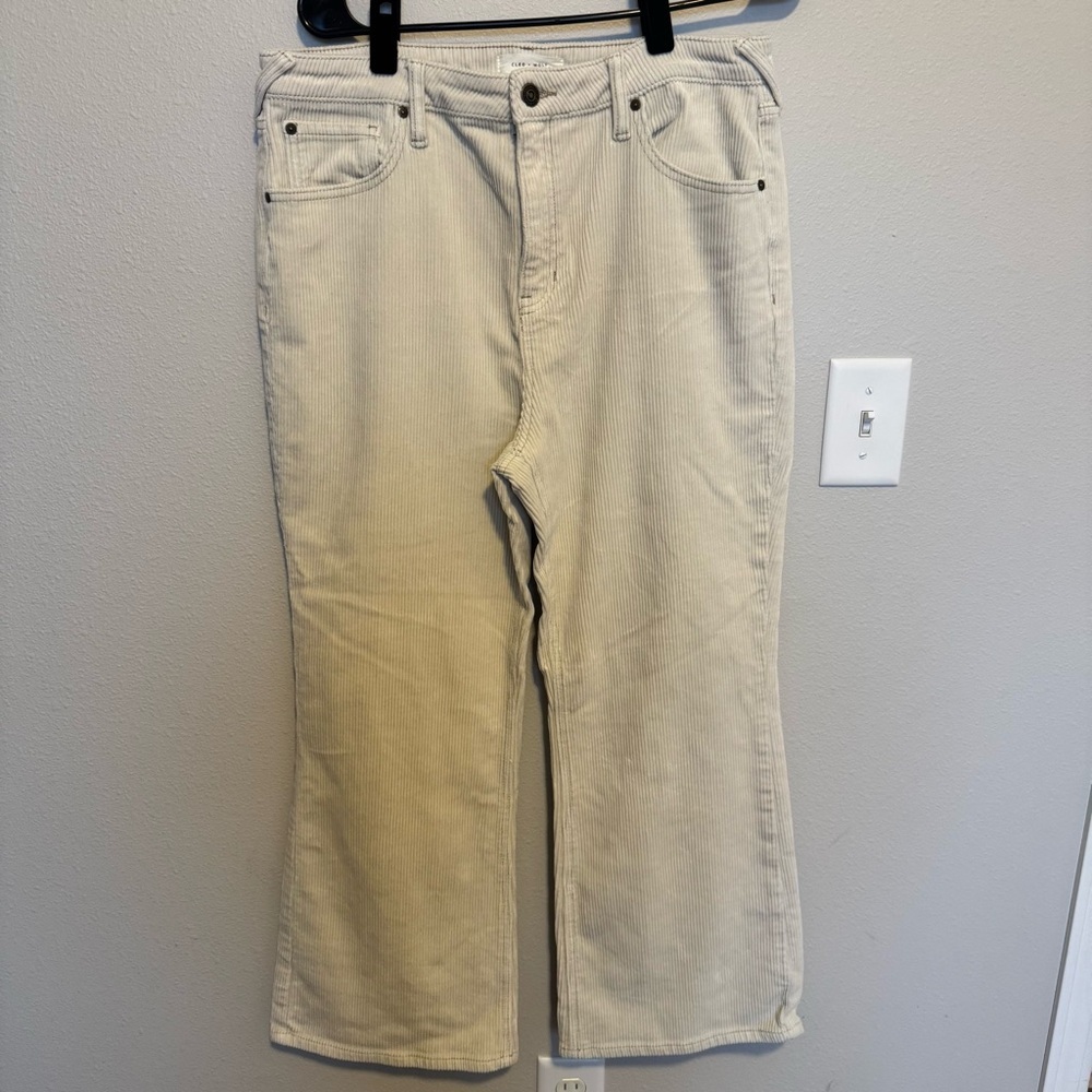 Women's Cleo and Wolf ‘s Cream Mid Rise Flare Corduroy Pants Size: 31